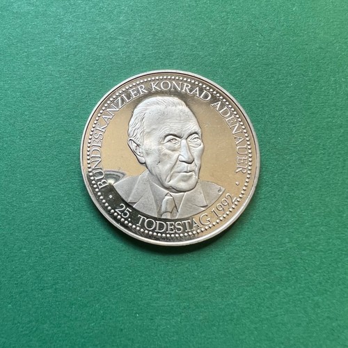 Bundeskanzler konrad adenauer - bundeskanzler,