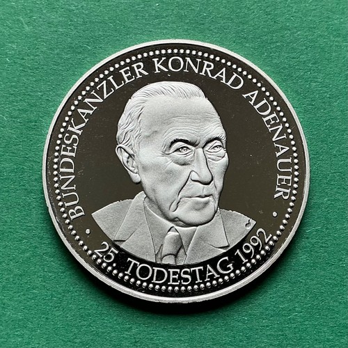 Bundeskanzler konrad adenauer - bundeskanzler,